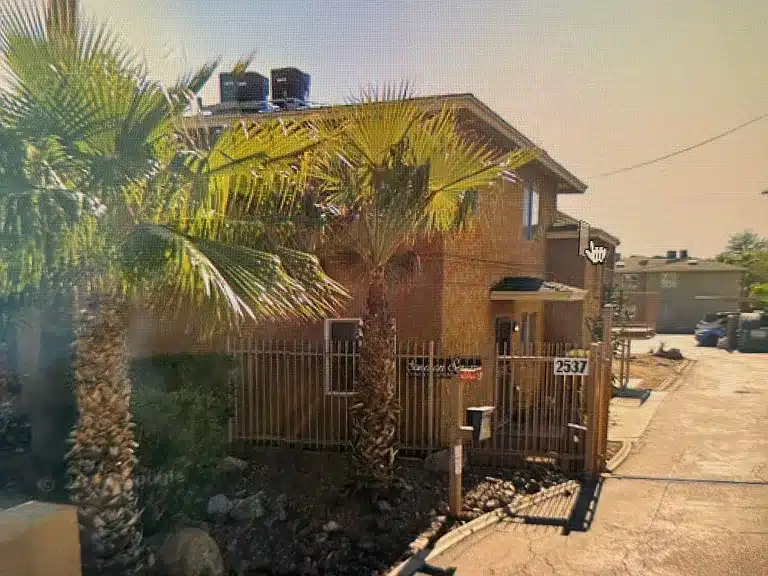 Phoenix, AZ 85017