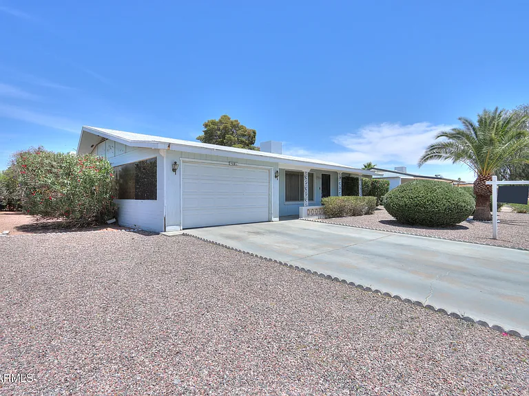 Mesa, AZ 85205