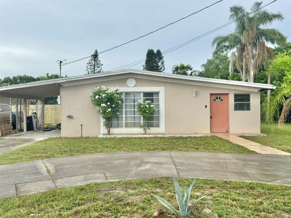 Port Saint Lucie, FL 34983