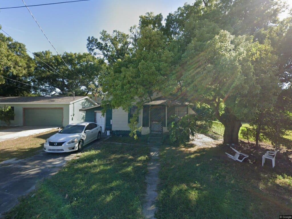 Tampa, FL 33605