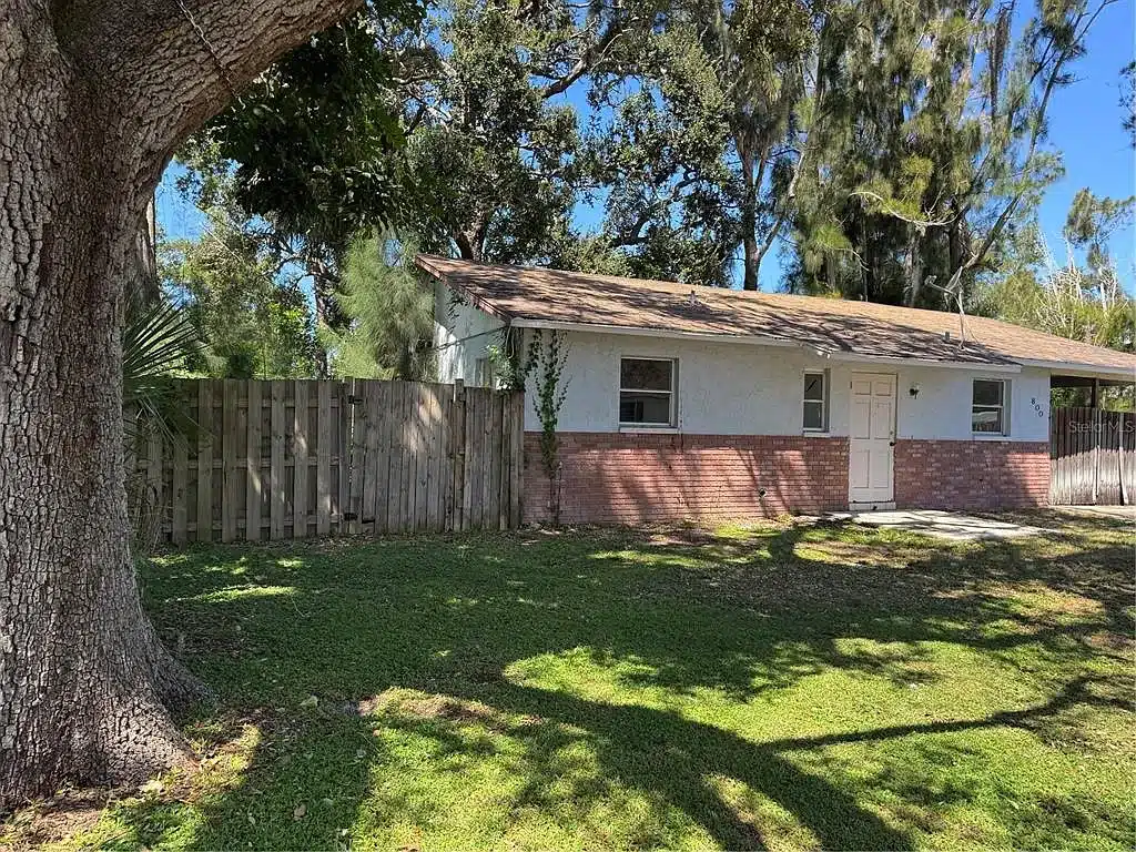 Sarasota, FL 34237