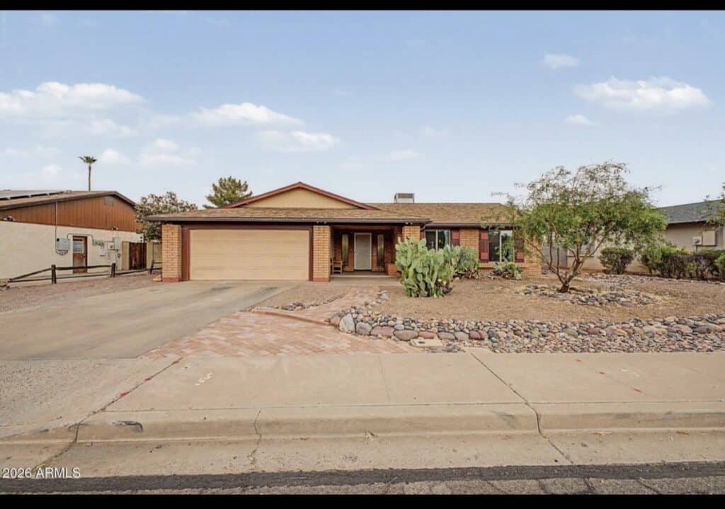 Mesa, AZ 85210