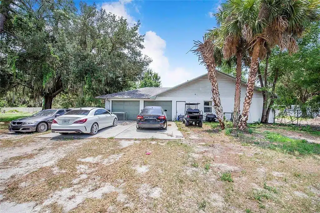 Lakeland, FL 33811