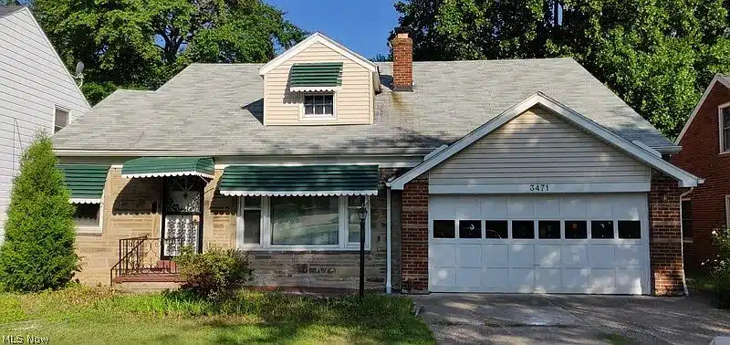Cleveland Heights, OH 44121