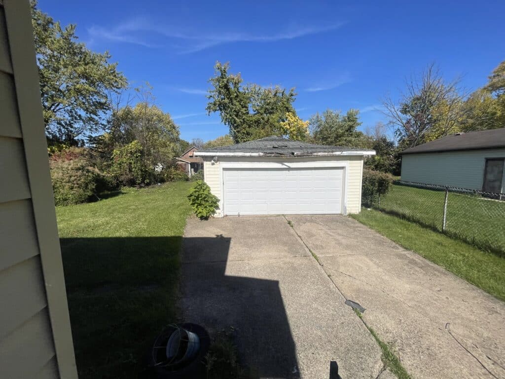 Lorain, OH 44052